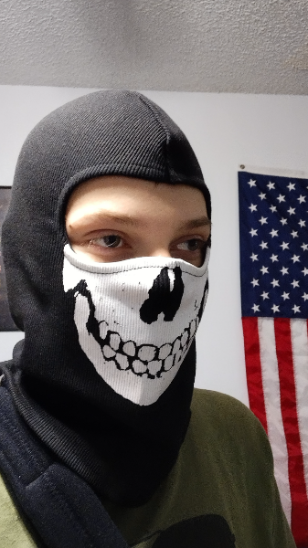 I won't be able to draw for 6-9 weeks since my clavicle is broken, it gives me a lot of restrictions, so when I start drawing again, I'll have to learn again. Dammit