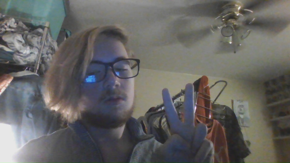 I gotta send face pics~